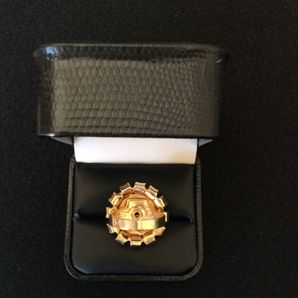 Vintage Ruby Red Rhinestone Ring. - image 3